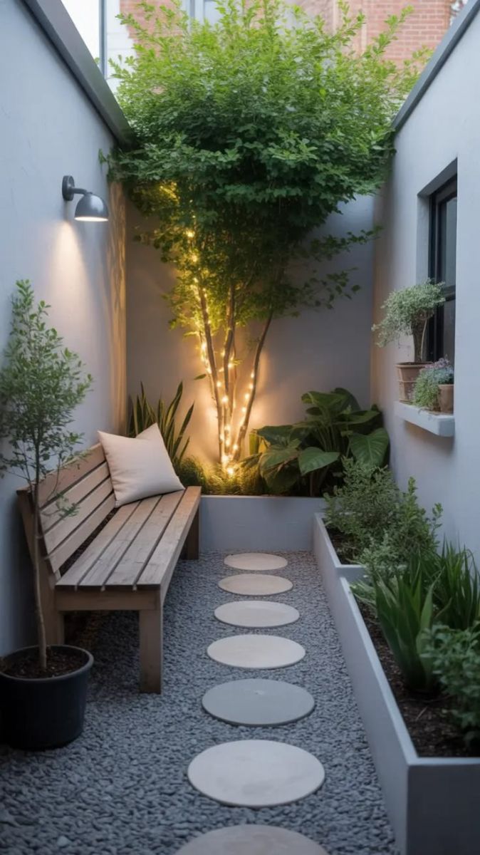 Sân vườn nhà phố 4 mét 